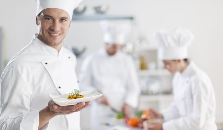 Senior Sous Chef for Luxury 6+ Cruise ship