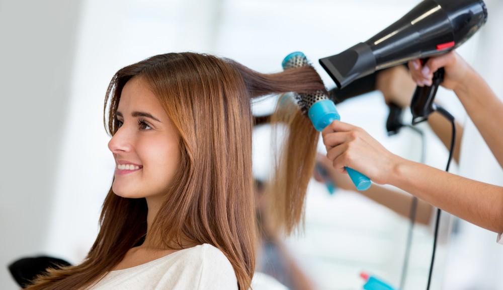 Experienced Hairdresser on board of Luxury River ships