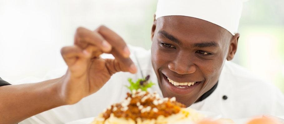 Second Cook for Luxury Cruise Ship on Rotation