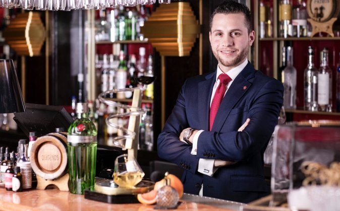 BAR MANAGER WITH SPANISH LANGUAGE FOR WORK ON BOARD 5+ STAR LUXURY RIVER PASSENGER SHIPS