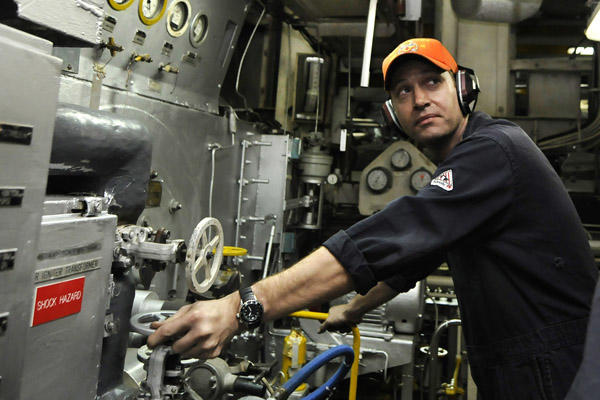 3rd Engineer job on yacht