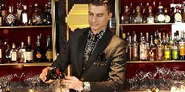 Bar Manager with English and Spanish on cruise ships